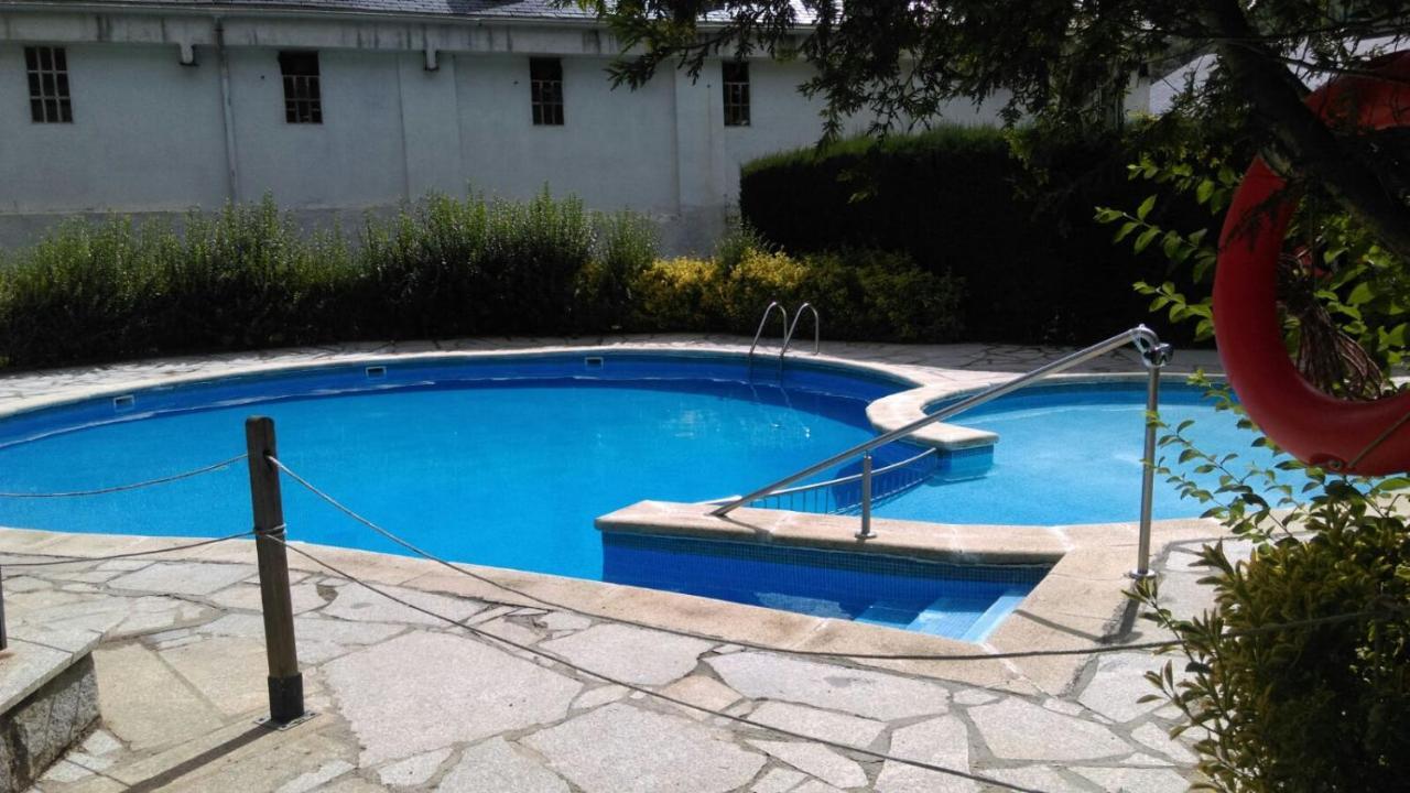 Coma De Alba Benasque Apartment Екстериор снимка